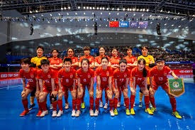 全英羽球超级1000赛 ｜ 黑马李佳豪过不了最后一关 石宇奇时隔7年再度封王