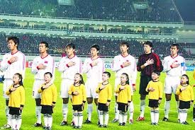 🚨 伊蒂哈德球场传来球队首发名单：