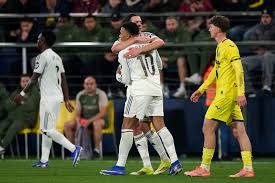 欧冠-拉菲尼亚绝杀莱万双响 巴萨5-4本菲卡